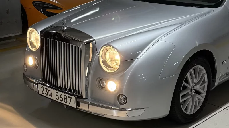 Mitsuoka GALUE