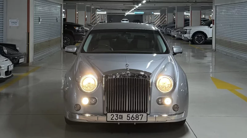 Mitsuoka GALUE