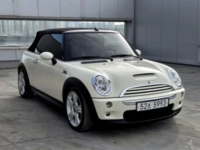 MINI Cooper Convertible