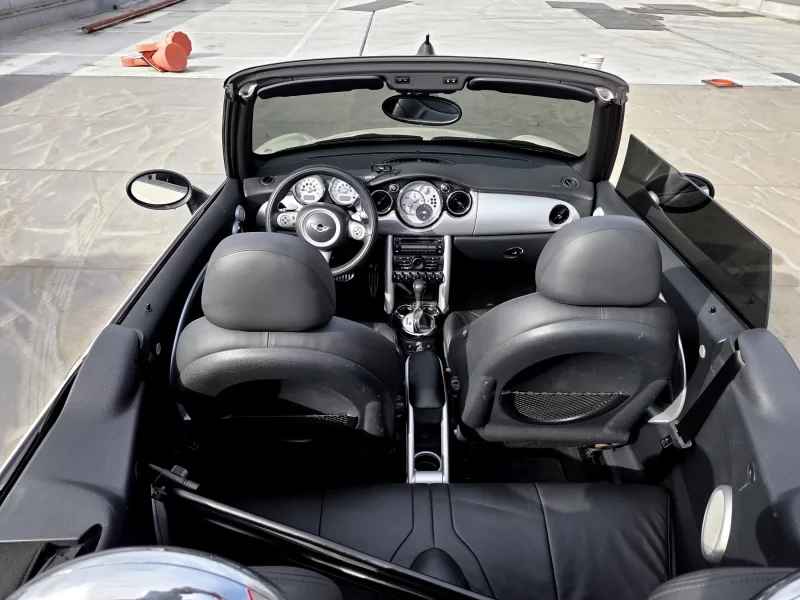 MINI Cooper Convertible