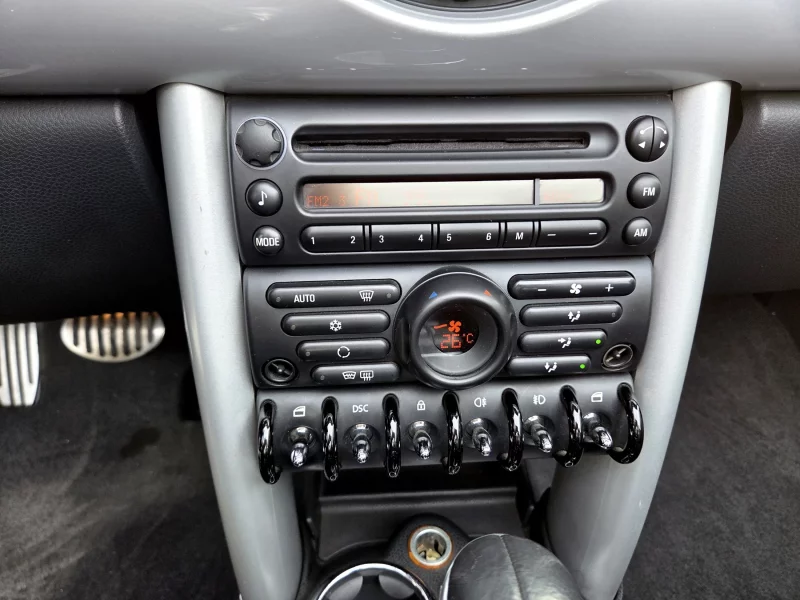 MINI Cooper Convertible