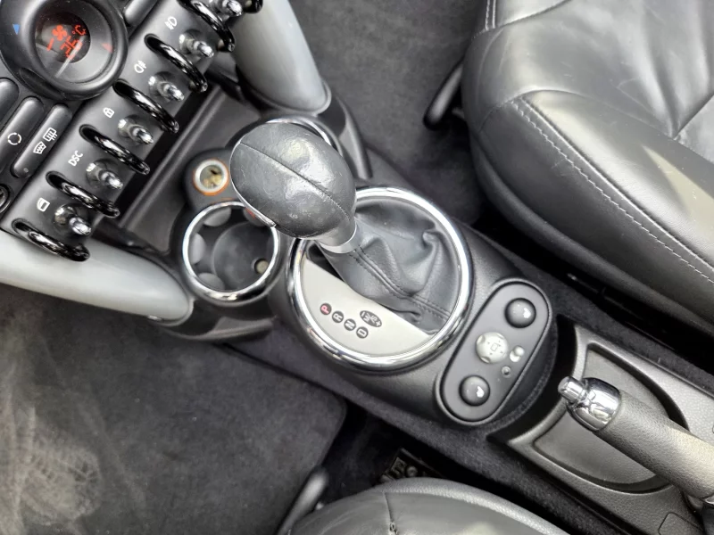 MINI Cooper Convertible