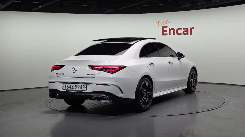 Mercedes-Benz CLA-Class