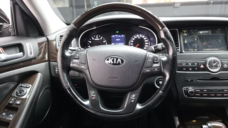 Kia K7