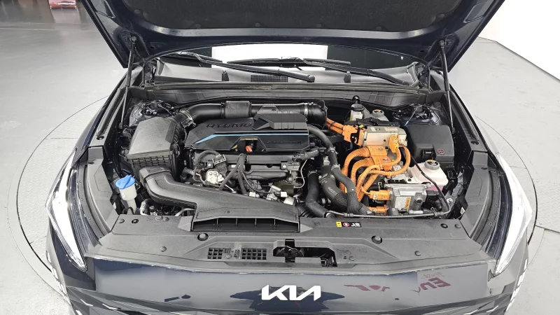 Kia K8