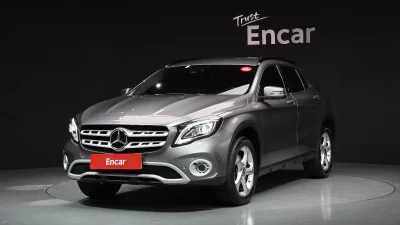 Mercedes-Benz GLA-Class