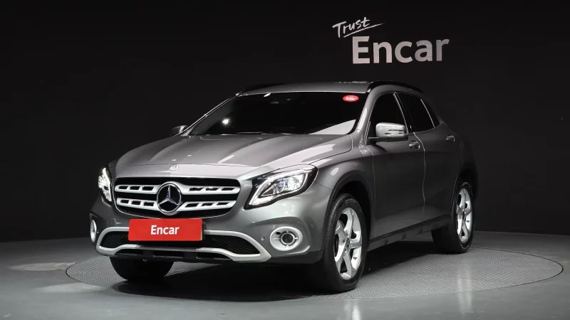 Mercedes-Benz GLA-Class