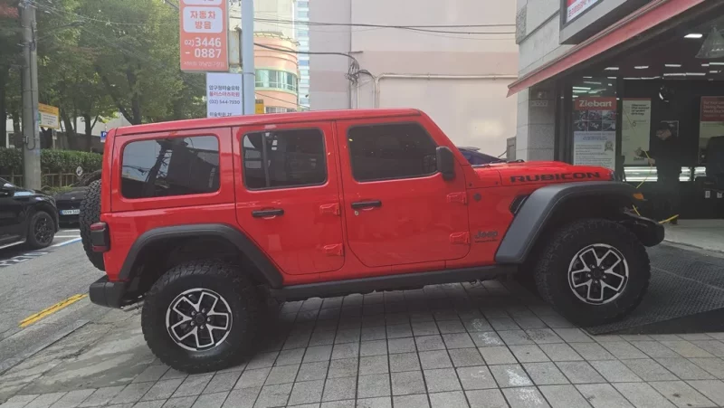 Jeep WRANGLER
