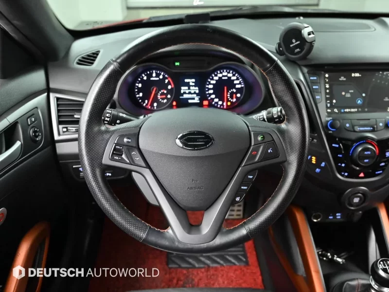 Hyundai Veloster