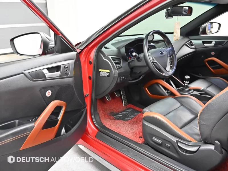 Hyundai Veloster