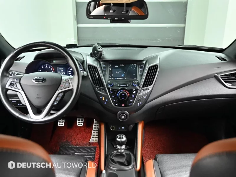Hyundai Veloster