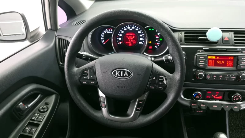 Kia pride