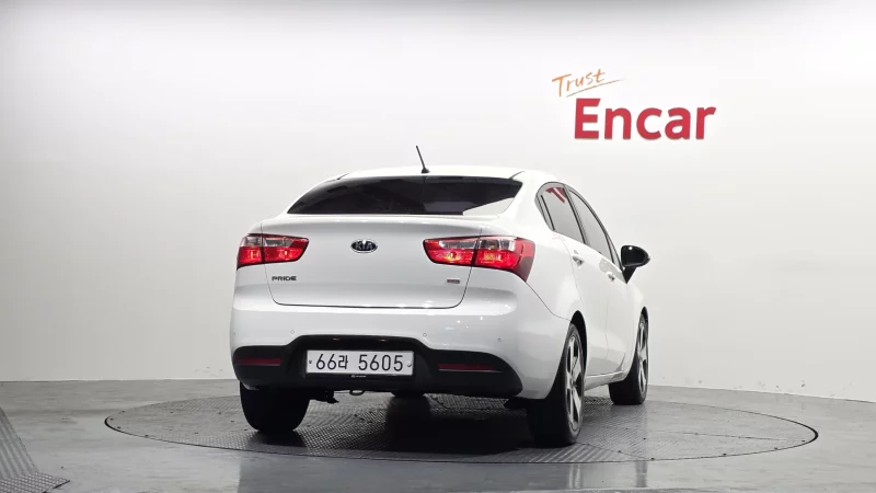 Kia pride