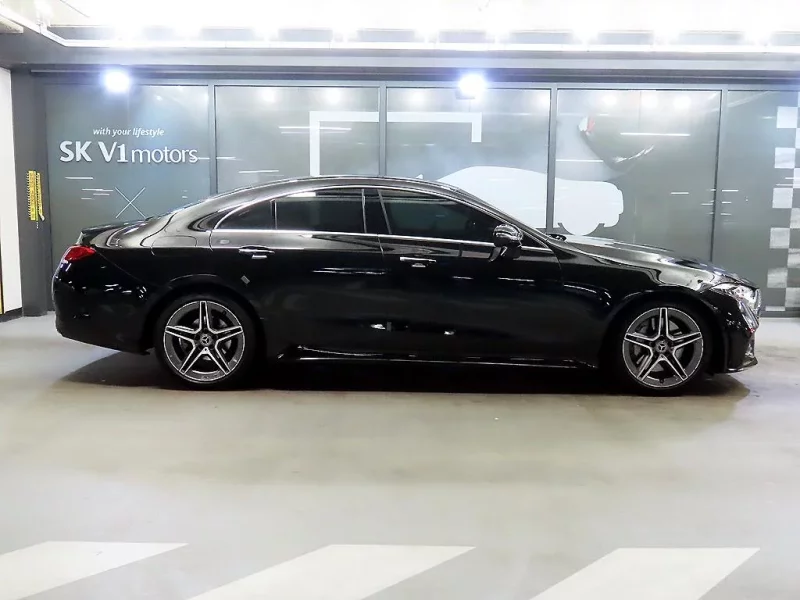 Mercedes-Benz CLS-Class