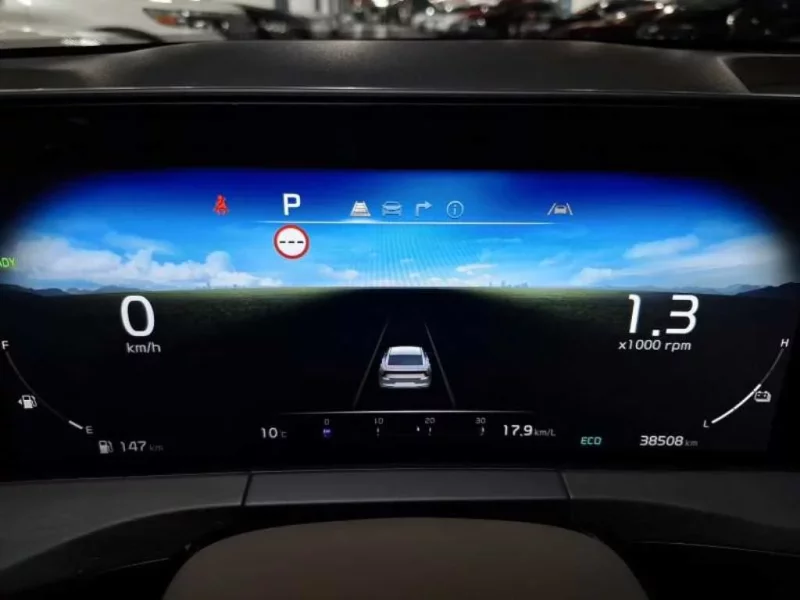 Kia K8