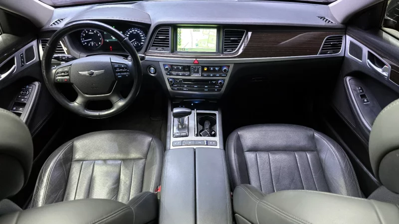 Genesis G80
