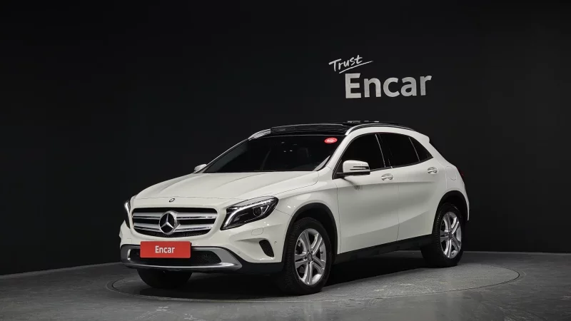 Mercedes-Benz GLA-Class
