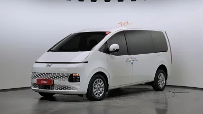 Hyundai Staria