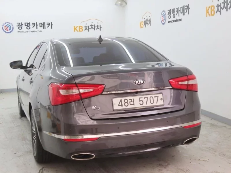 Kia K7