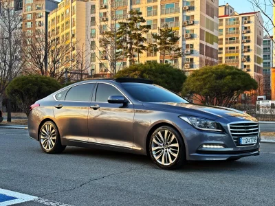 Hyundai Genesis