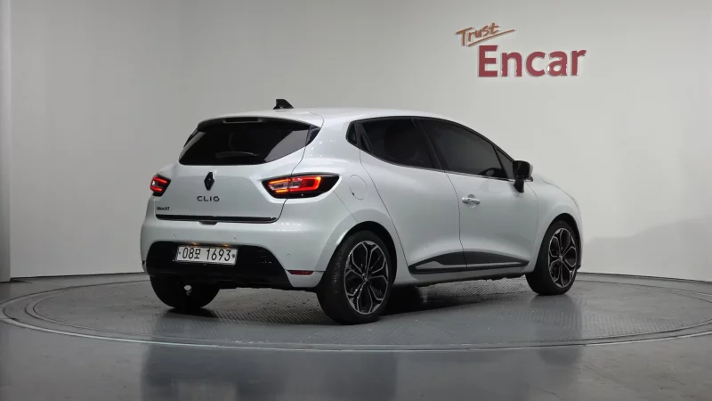 Renault Samsung Cilo