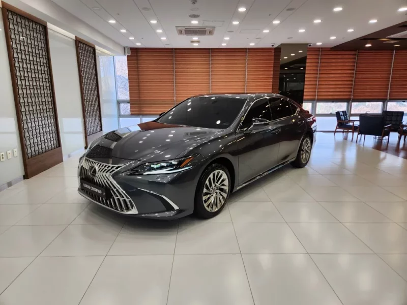 Lexus ES300h