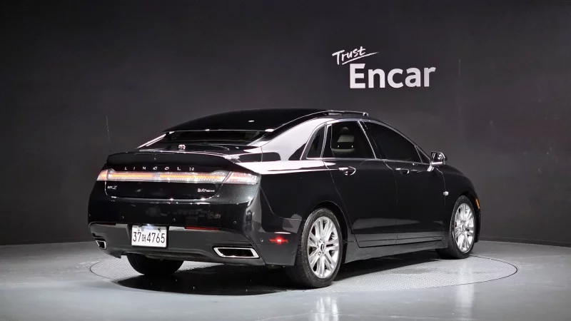 Lincoln MKZ