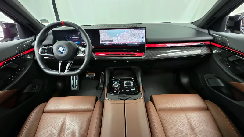 BMW i5