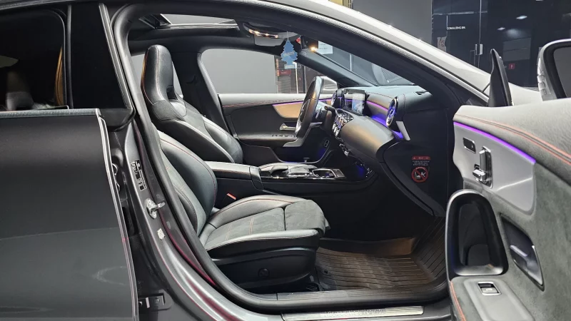 Mercedes-Benz CLA-Class