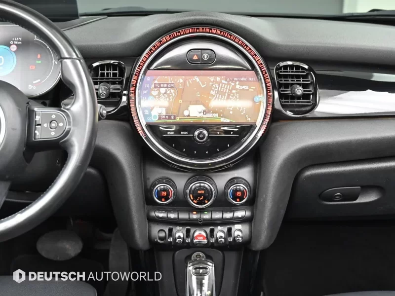 MINI Cooper Convertible