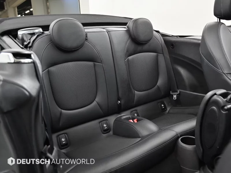 MINI Cooper Convertible