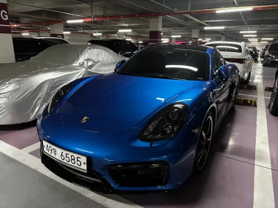 Porsche CAYMAN