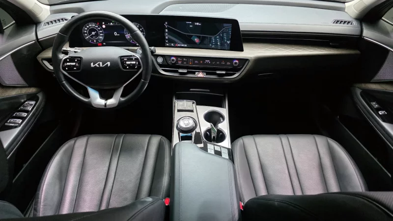 Kia K8