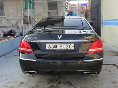 Hyundai Equus