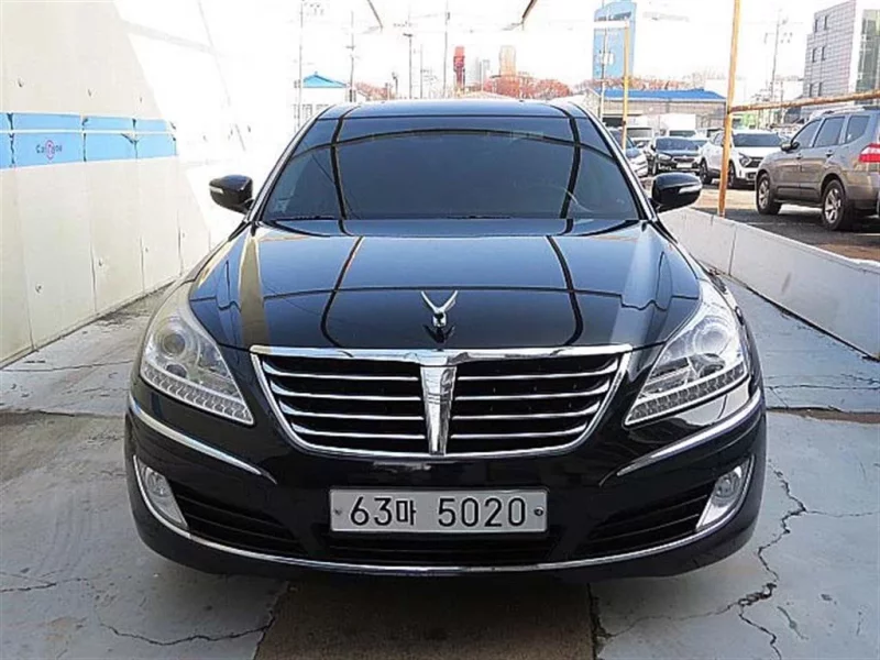 Hyundai Equus