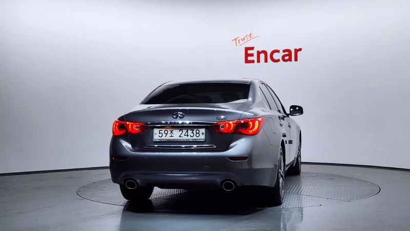 Infiniti Q50
