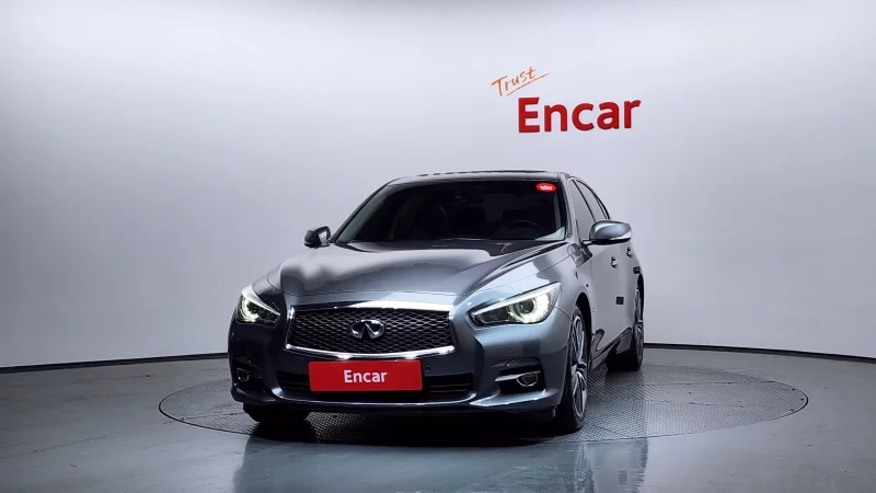 Infiniti Q50