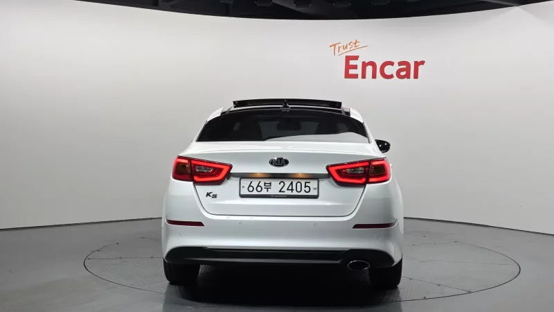 Kia K5