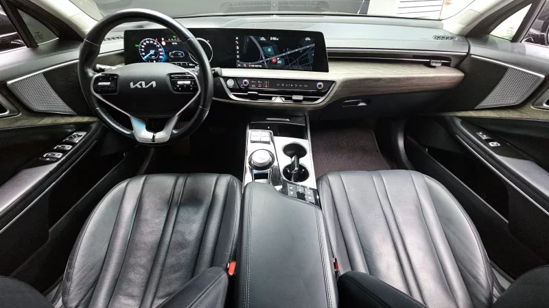 Kia K8
