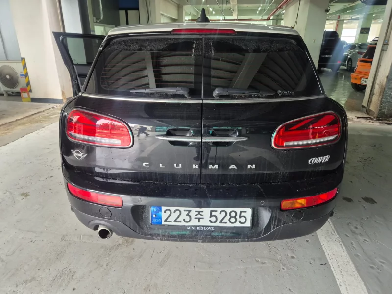 MINI Clubman