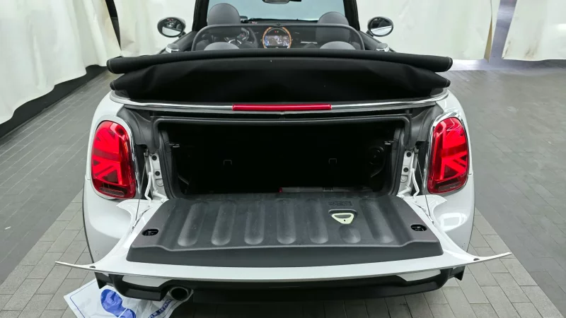 MINI Cooper Convertible