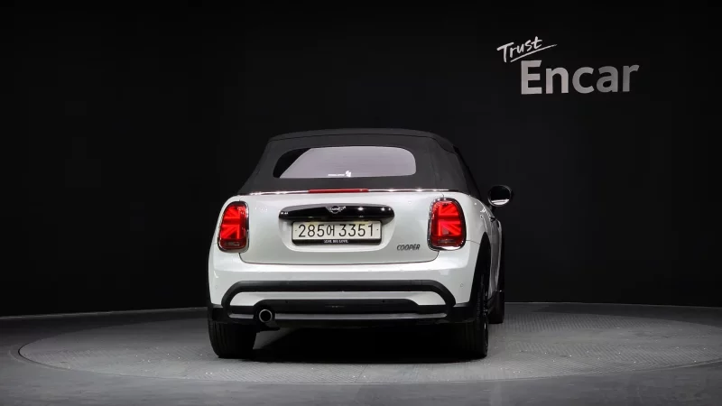 MINI Cooper Convertible