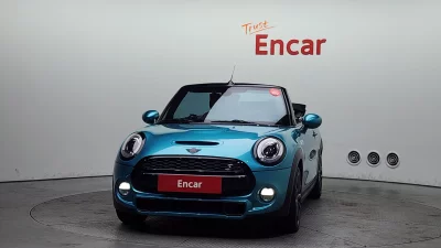 MINI Cooper Convertible