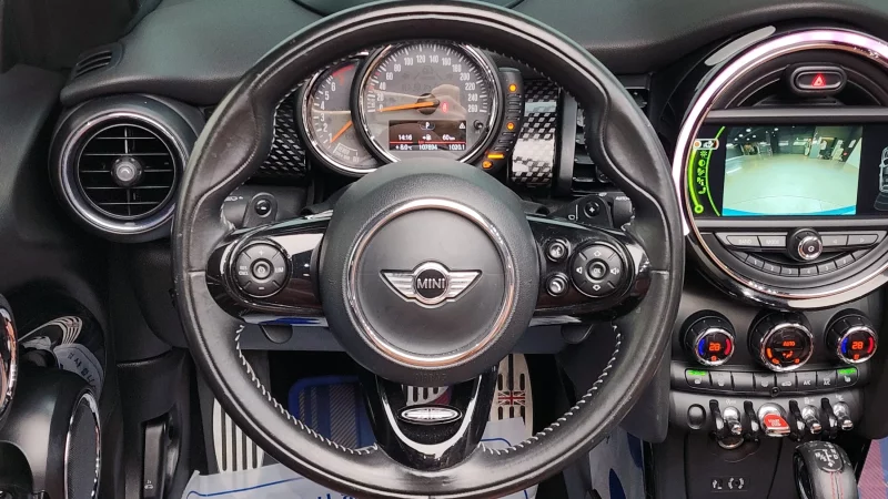 MINI Cooper Convertible