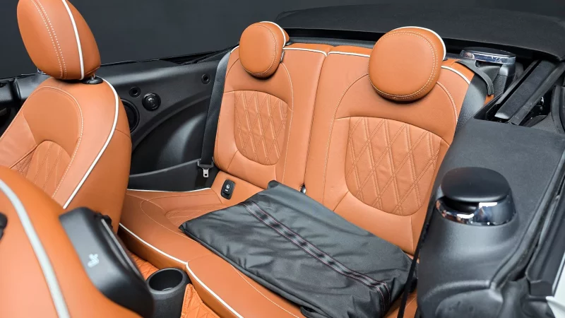 MINI Cooper Convertible