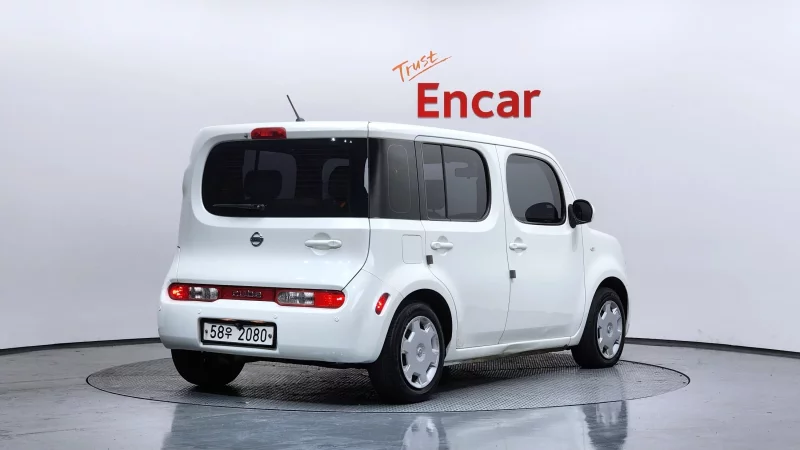 Nissan CUBE