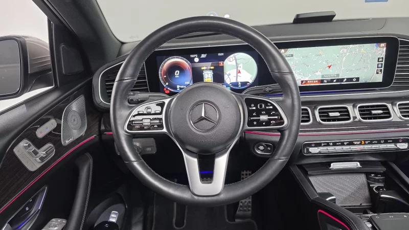 Mercedes-Benz GLE-Class