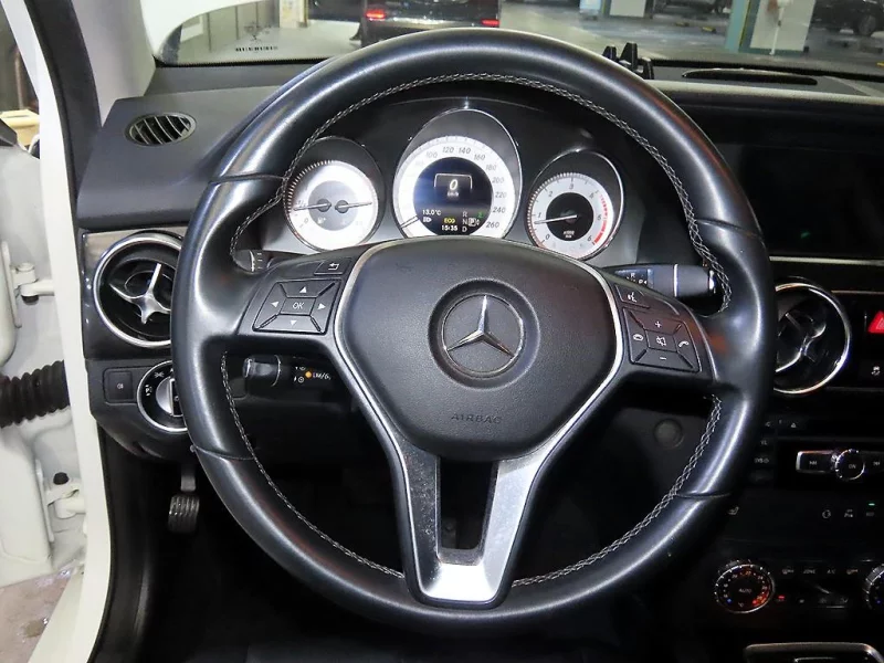 Mercedes-Benz GLK-Class