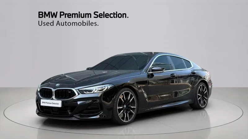 BMW 8-Series