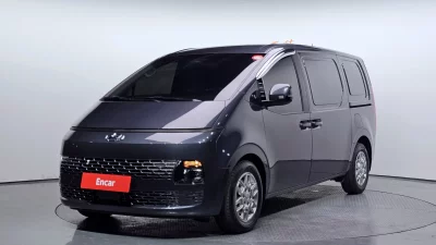 Hyundai Staria